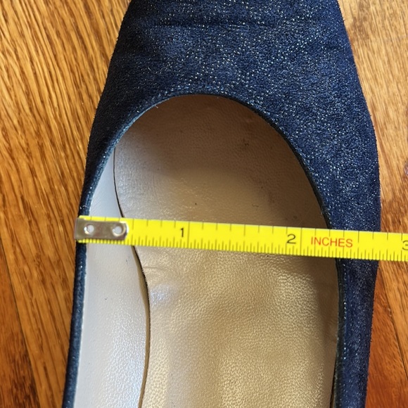 🆑 Salvatore Ferragamo Suede Pumps - Picture 9 of 15